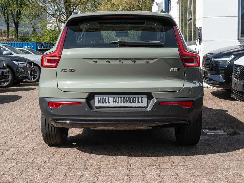 Volvo XC40 Ultimate Dark AWD AHK Leder Digitales Cockp 03/2023-photo-4