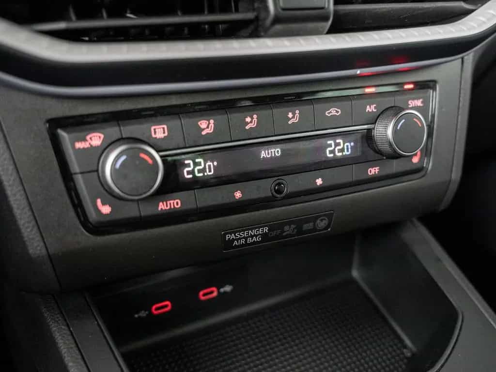 Seat Ibiza FR 1.0 TSI 6-Gang Kam. Navi 03/2022-photo-14