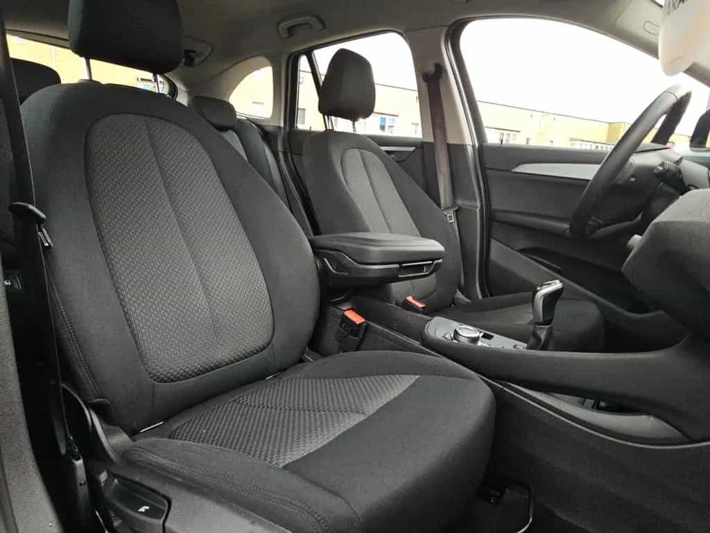 BMW X1 sDrive 18 i Advantage*LED*Navi*Ambiente*PDC* 08/2019-photo-32
