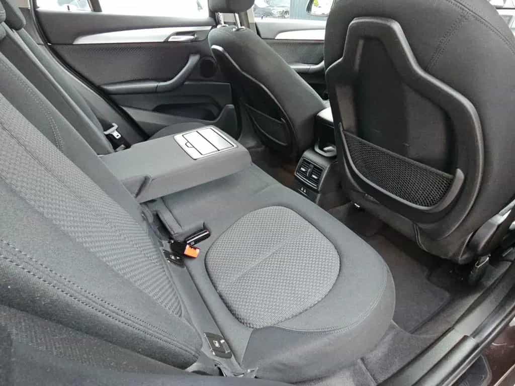 BMW X1 sDrive 18 i Advantage*LED*Navi*Ambiente*PDC* 08/2019-photo-37