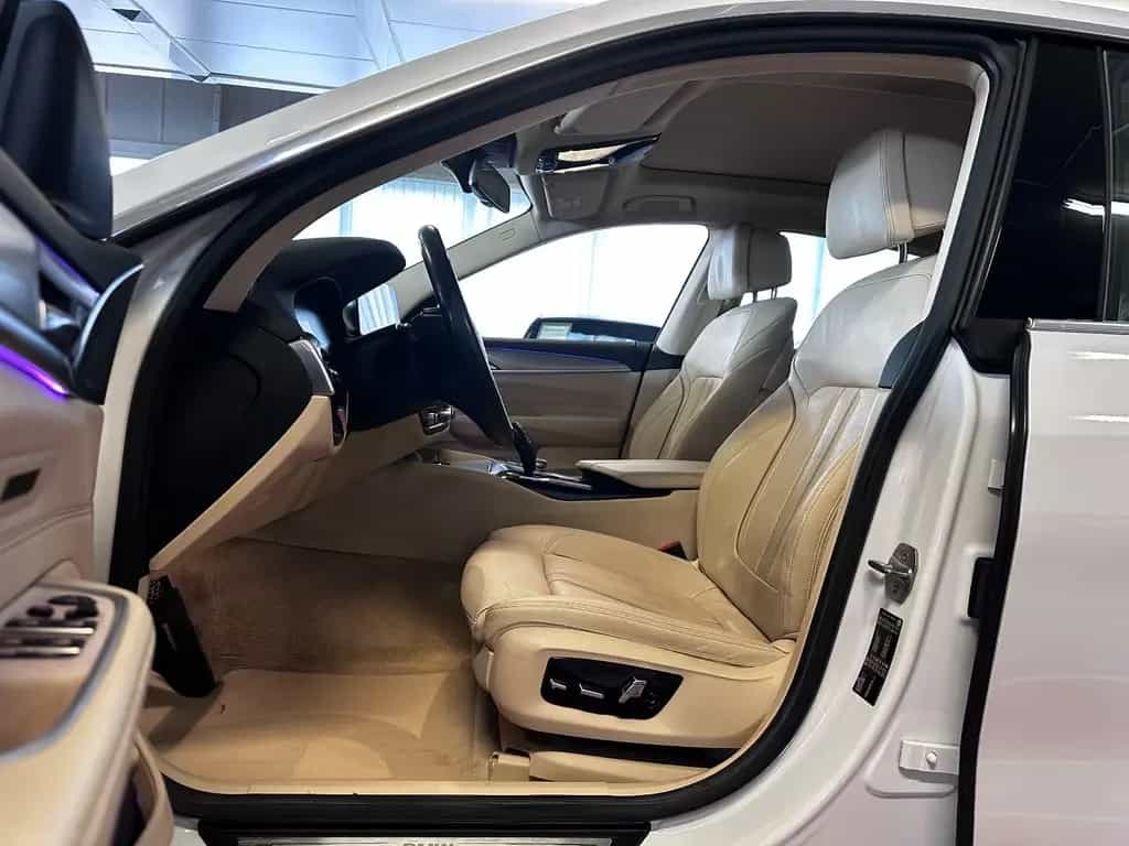 BMW 620 Gran Turismo 620 d Gran Turismo //Keyless//Pano//Memory// 01/2020-photo-8