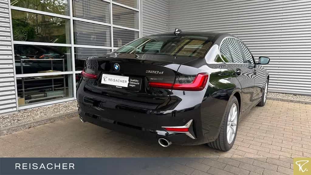 BMW 320 d A xDrive Lim Luxury-Line,GSD,AHK,LCProf 08/2021-photo-1