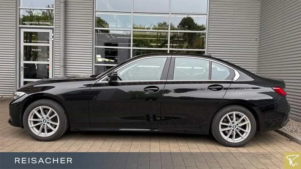 BMW 320 d A xDrive Lim Luxury-Line,GSD,AHK,LCProf 08/2021-photo-8