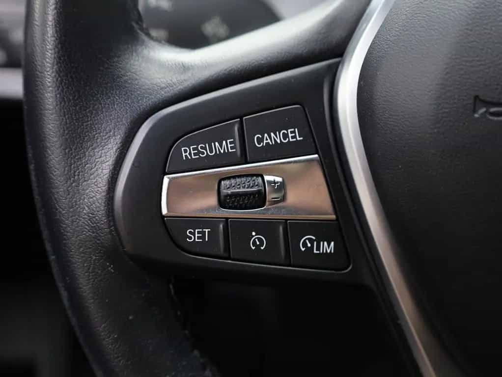 BMW 118 Advantage*Tempomat*Live Cockpit*CarPlay*LED 01/2020-photo-19