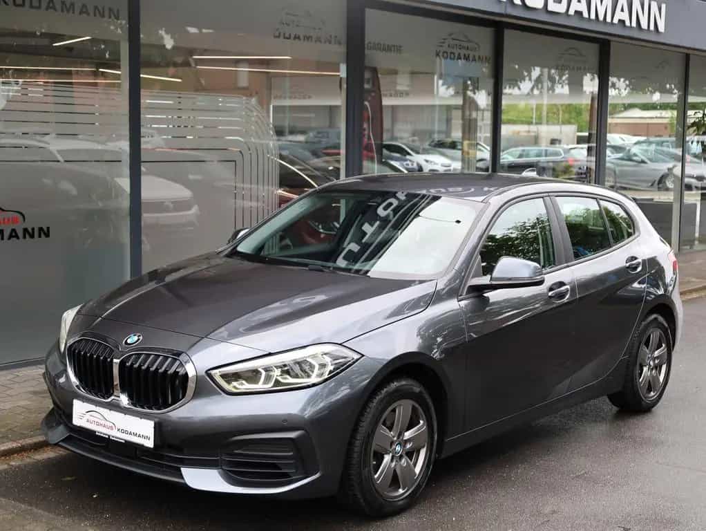BMW 118 Advantage*Tempomat*Live Cockpit*CarPlay*LED 01/2020-photo-4