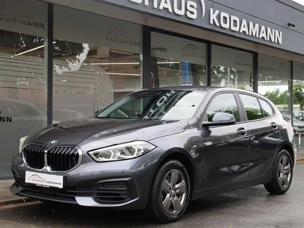 BMW 118 Advantage*Tempomat*Live Cockpit*CarPlay*LED 01/2020-photo-5