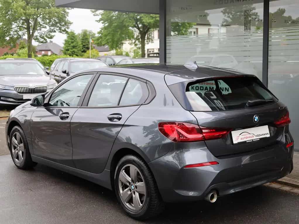 BMW 118 Advantage*Tempomat*Live Cockpit*CarPlay*LED 01/2020-photo-6