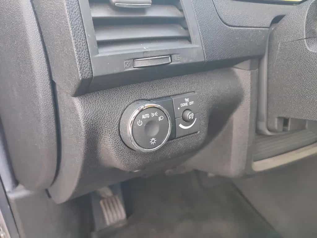 Chevrolet Traverse 08/2011-photo-11