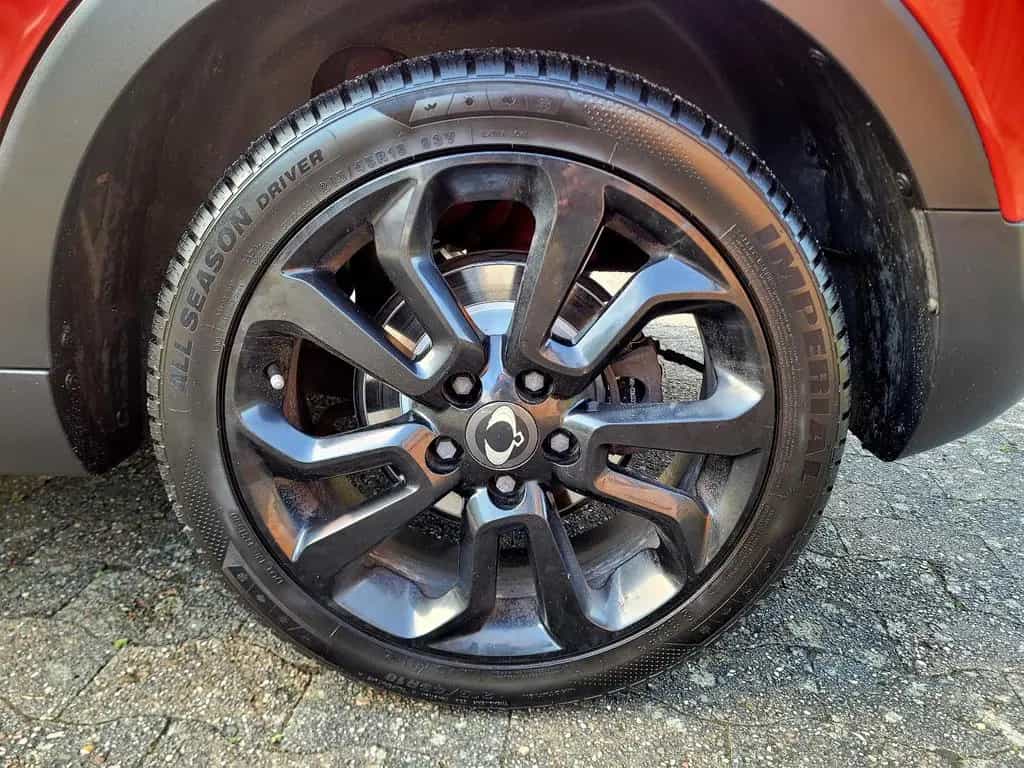 Ssangyong Tivoli 1.6 e-XGi 160 QUARTZ 2WD 02/2017-photo-12