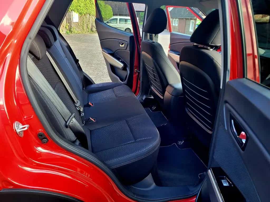 Ssangyong Tivoli 1.6 e-XGi 160 QUARTZ 2WD 02/2017-photo-14