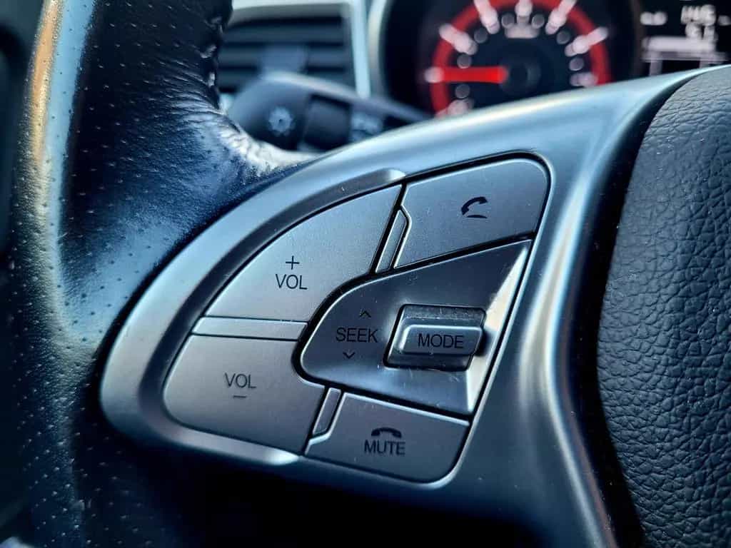 Ssangyong Tivoli 1.6 e-XGi 160 QUARTZ 2WD 02/2017-photo-25