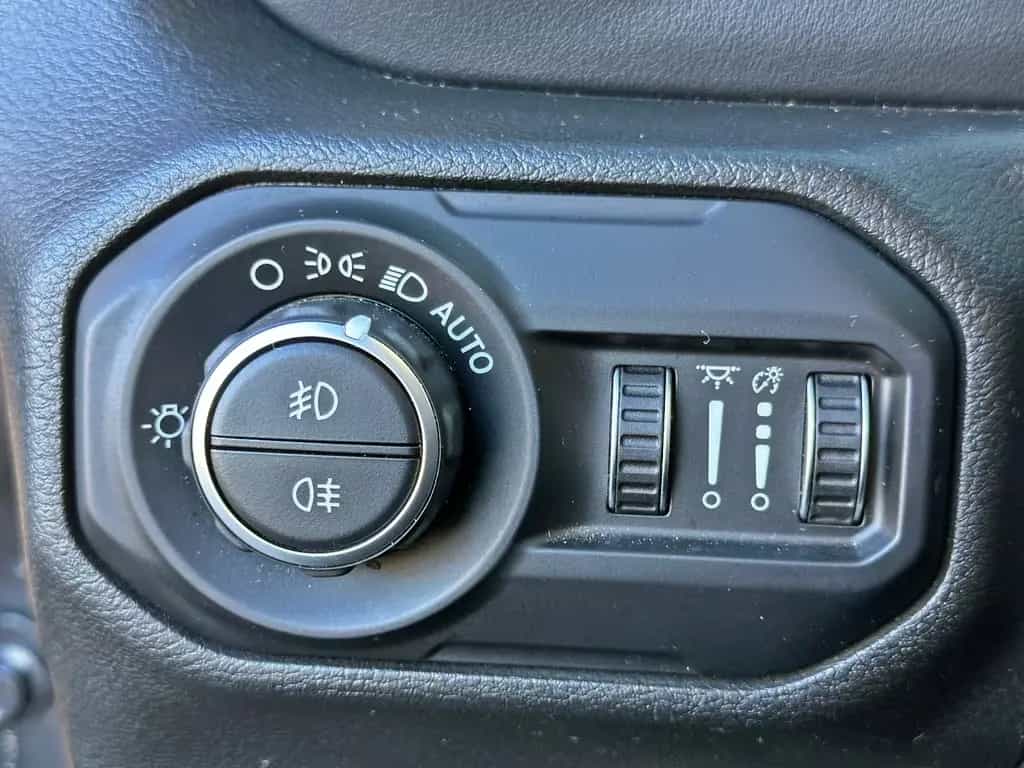 Jeep Wrangler Unlimited 2.0 T-GDI Softtop AWD Automat 11/2018-photo-12