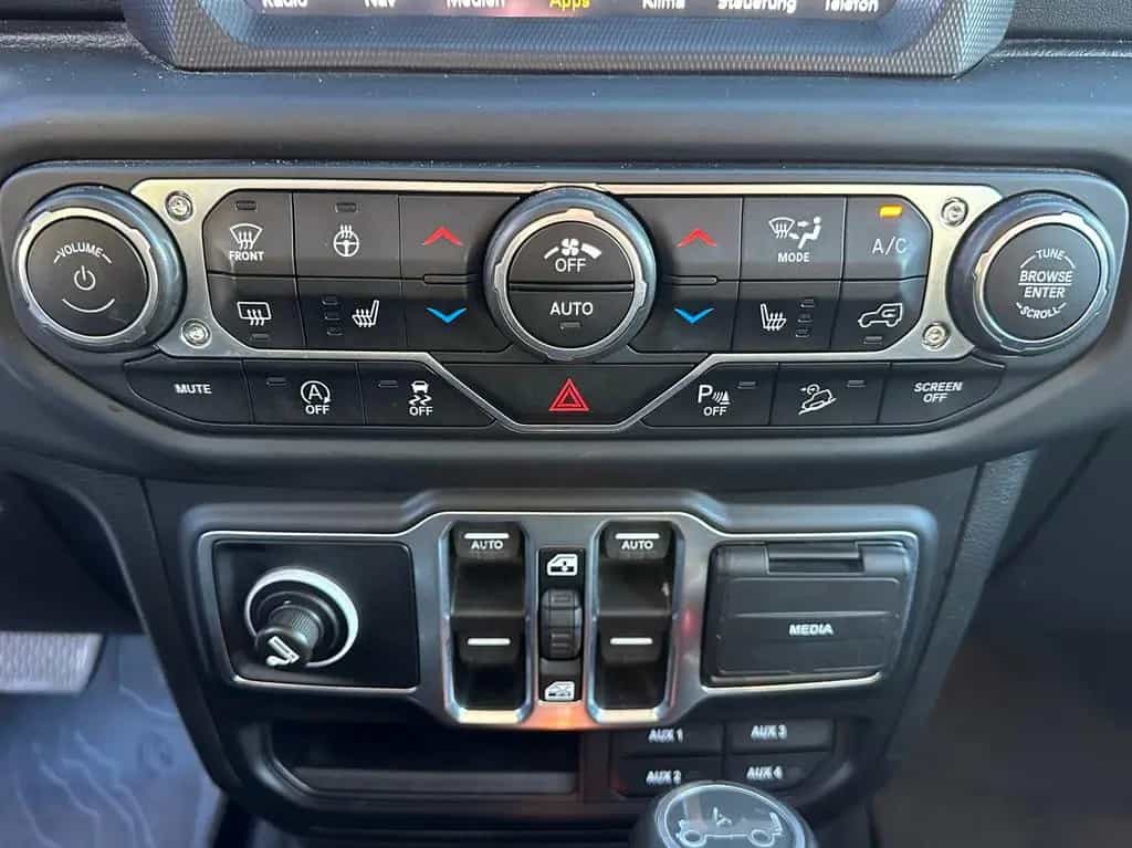 Jeep Wrangler Unlimited 2.0 T-GDI Softtop AWD Automat 11/2018-photo-15