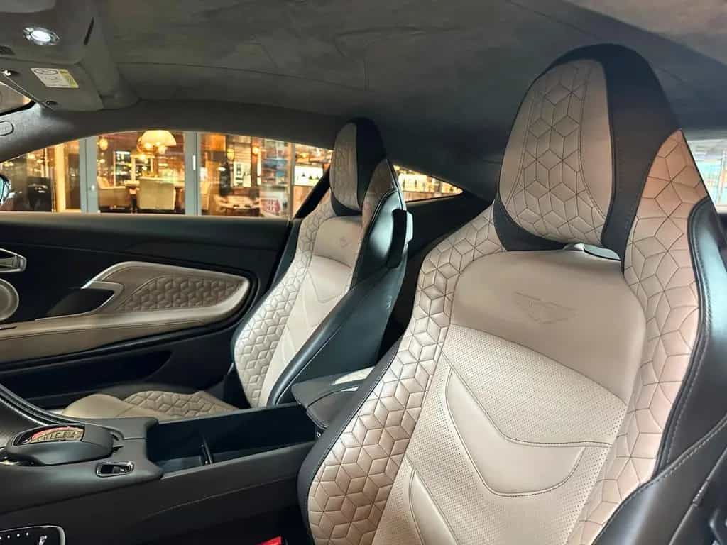 Aston Martin DBS 5.2 V12 Biturbo  Superleggera 12/2018-photo-18