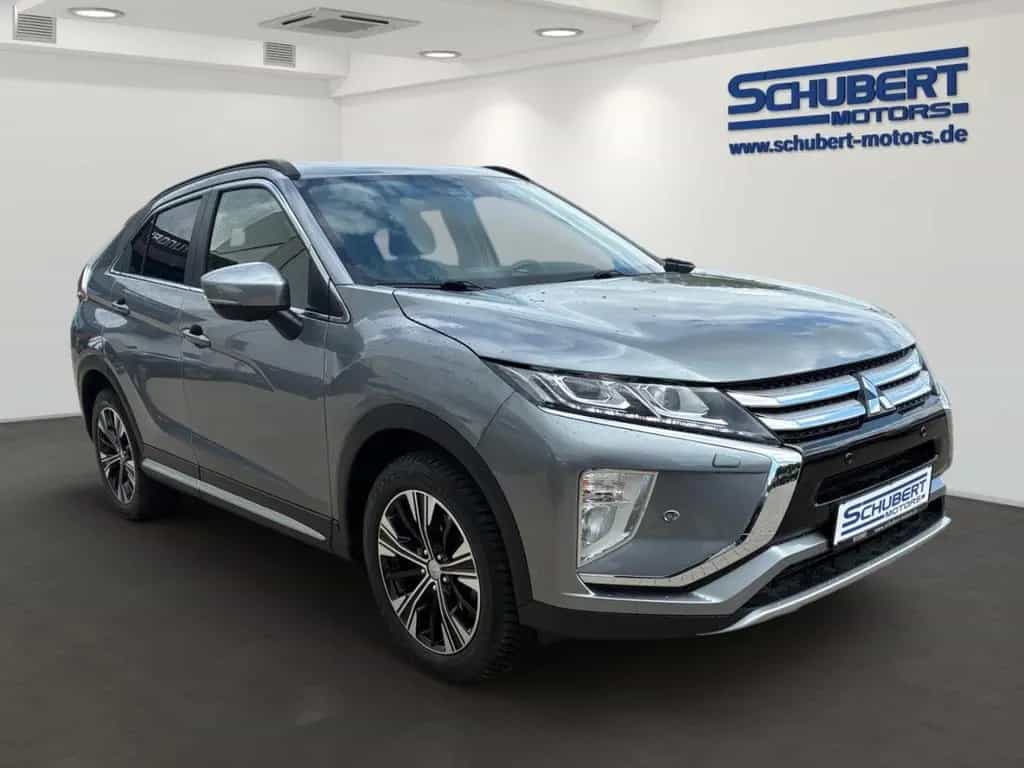 Mitsubishi Eclipse Cross Intro Edition 4WD AHK 1.5 T-MIVEC 02/2018-photo-1