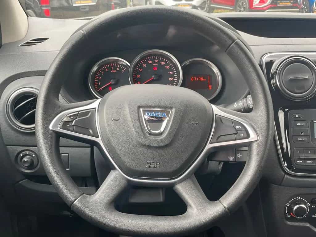 Dacia Dokker Laureate 1.Hand*Tempomat*Bluetooth*Klima* 06/2017-photo-22