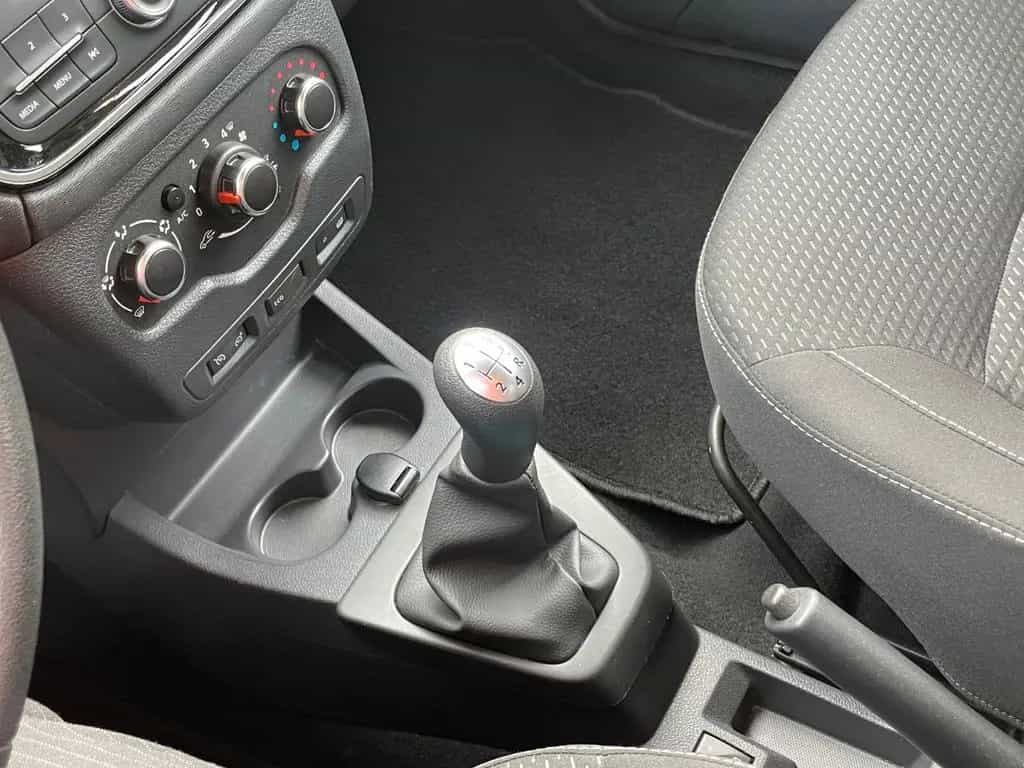 Dacia Dokker Laureate 1.Hand*Tempomat*Bluetooth*Klima* 06/2017-photo-30