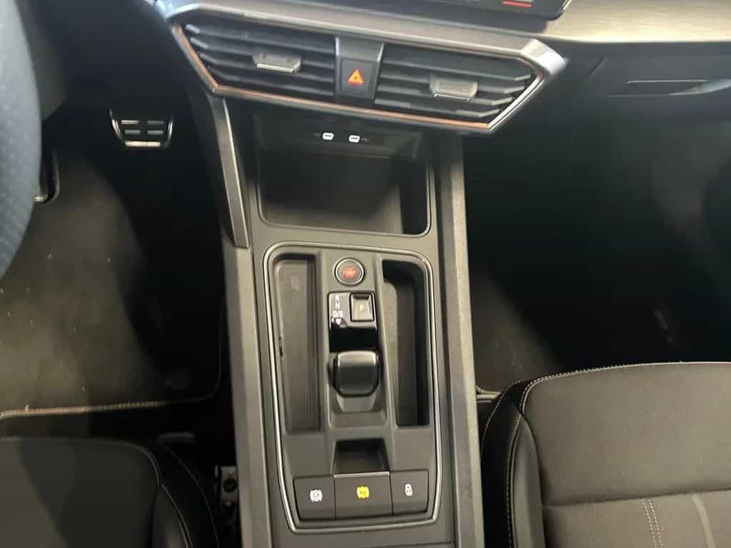 Cupra Formentor VZ 2.0 TSI DSG *Mattlack*AHK*CAM*SHZ* 04/2023-photo-10
