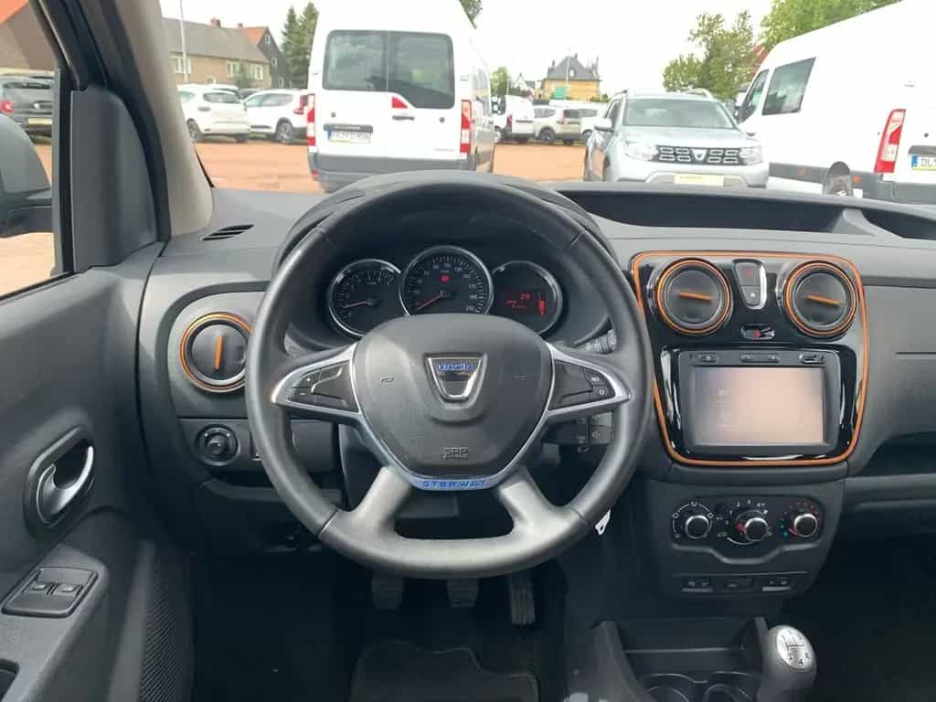 Dacia Dokker Stepway TCe 115 NAVI,KLIMA,SHZ,ISOFIX 05/2017-photo-14