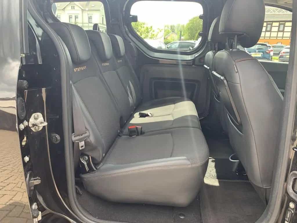 Dacia Dokker Stepway TCe 115 NAVI,KLIMA,SHZ,ISOFIX 05/2017-photo-25