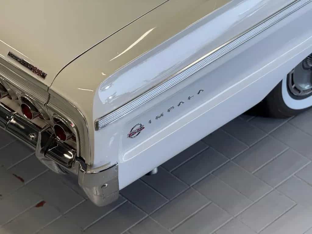 Chevrolet Impala SS Convertible 07/1964-photo-11