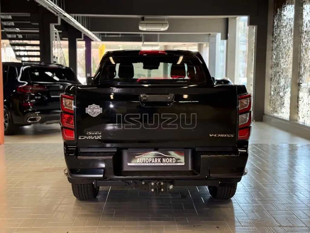 Isuzu D-Max Space Cab 4WD V CROSS~LED~NAVI~KAMERA~AHK 09/2025-photo-4