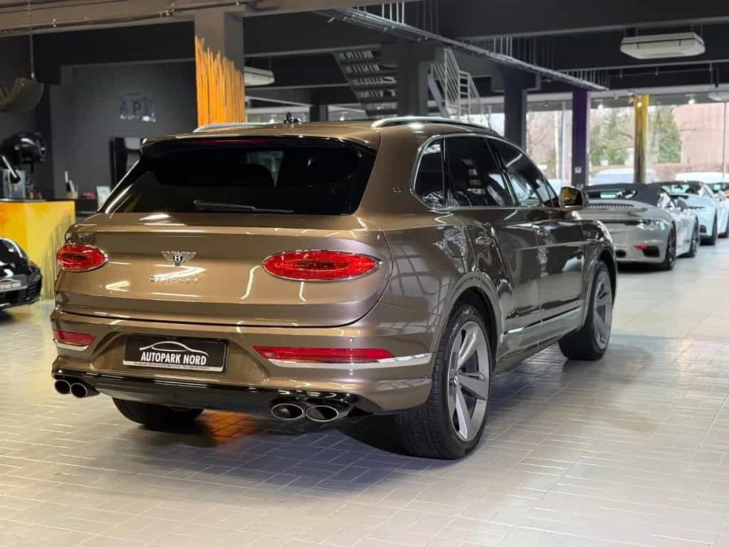 Bentley Bentayga 4.0 V8 4WD Aut.~NAIM~PANO~AKRAPOVIC~ 09/2020-photo-6