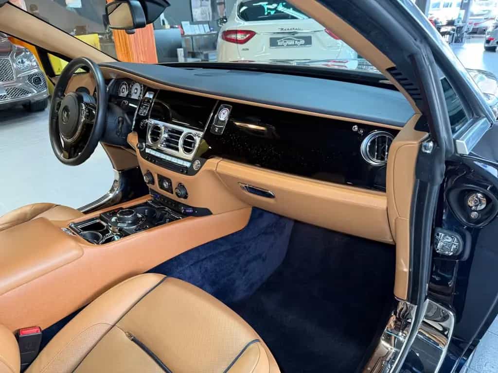 Rolls-Royce Wraith HEADUP~ACC~TWO-TONE~BELÜFTUNG~NIGHT~360° 04/2014-photo-17