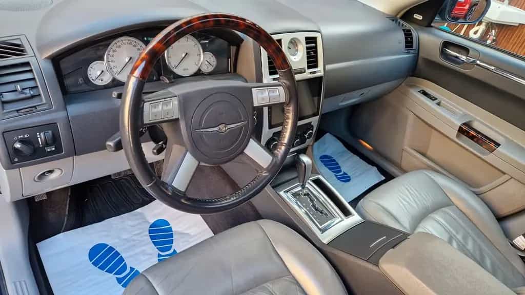 Chrysler 300C 3.5,AUTOMATIK, PDC,SHZ 09/2005-photo-12