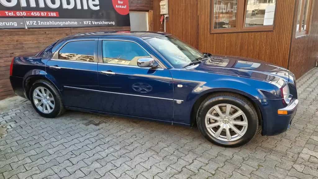 Chrysler 300C 3.5,AUTOMATIK, PDC,SHZ 09/2005-photo-2