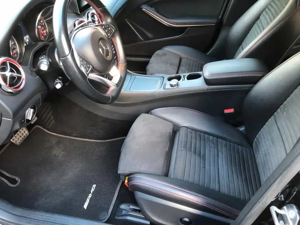 Mercedes-Benz GLA 250 4M  AMG +DISTRO+StHz+LED+Easy-Pack+H&K+ 01/2018-photo-10