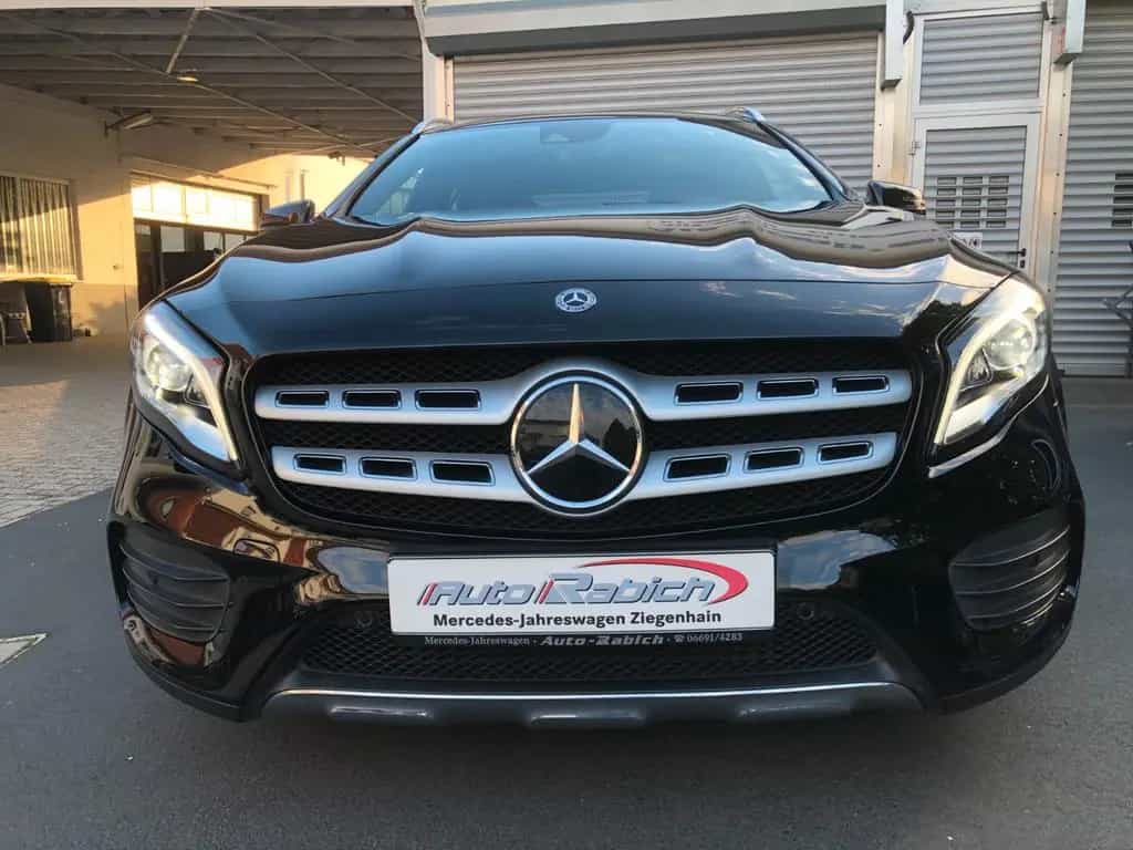 Mercedes-Benz GLA 250 4M  AMG +DISTRO+StHz+LED+Easy-Pack+H&K+ 01/2018-photo-4