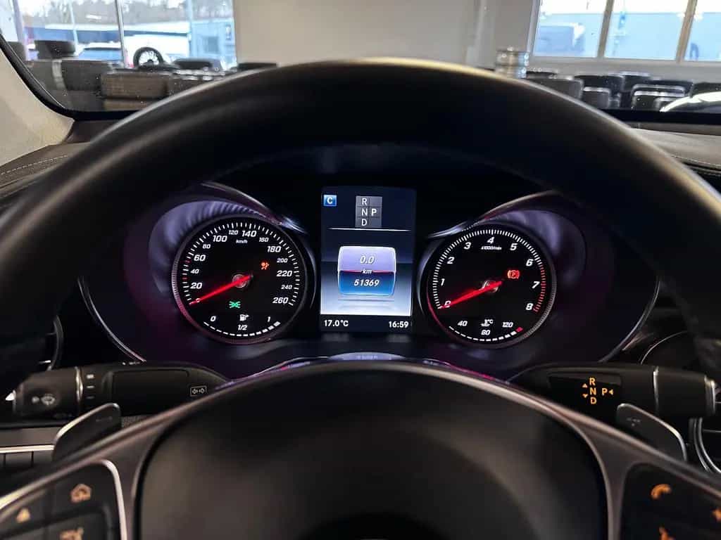 Mercedes-Benz GLC 300 4Matic * AMG Line + 360° Kamera + Sport 10/2017-photo-16