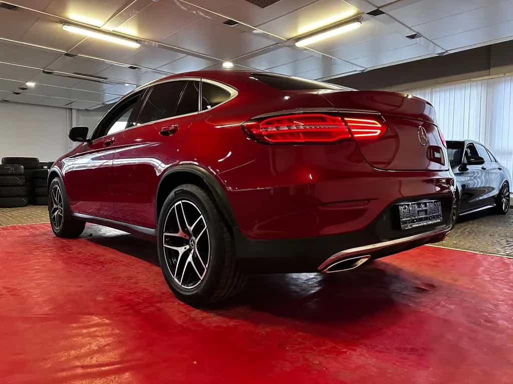 Mercedes-Benz GLC 300 4Matic * AMG Line + 360° Kamera + Sport 10/2017-photo-4