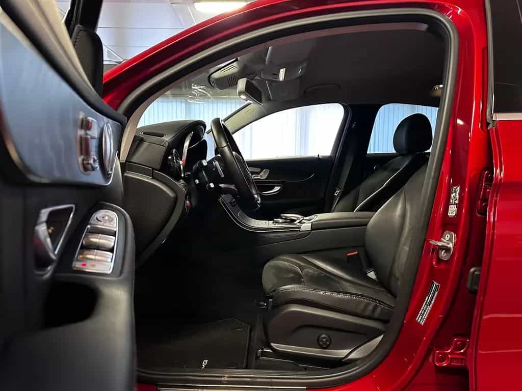 Mercedes-Benz GLC 300 4Matic * AMG Line + 360° Kamera + Sport 10/2017-photo-8