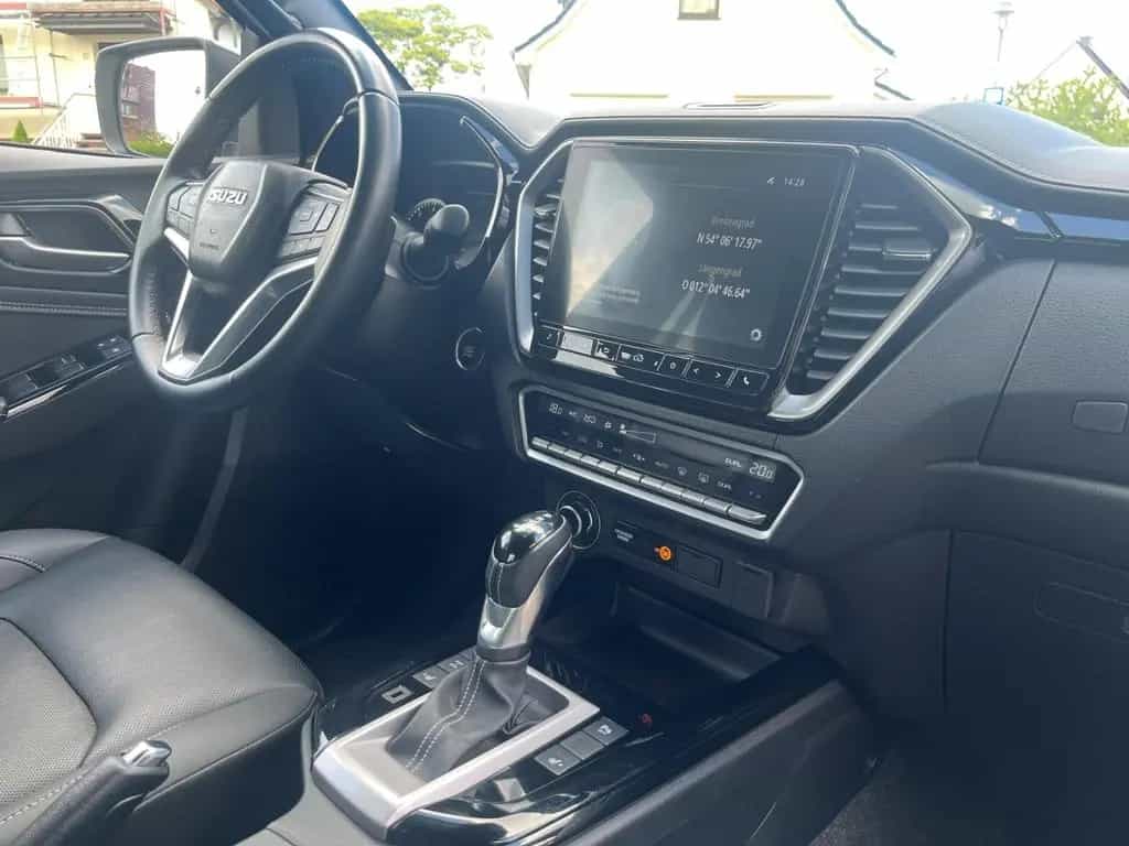 Isuzu D-Max Double Cab 1,9 D 4WD V-CROSS Autom. Frontb 02/2024-photo-14