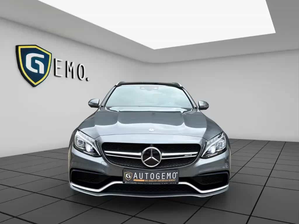 Mercedes-Benz C 63 AMG C 63 S T AMG PANO HUD NAVI ACC 360° BURMESTER 03/2017-photo-1