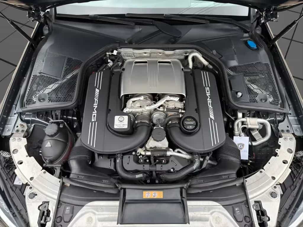 Mercedes-Benz C 63 AMG C 63 S T AMG PANO HUD NAVI ACC 360° BURMESTER 03/2017-photo-12