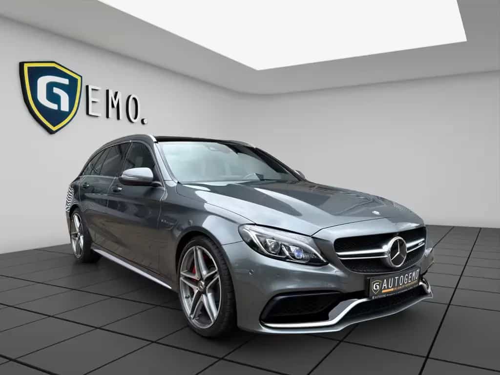 Mercedes-Benz C 63 AMG C 63 S T AMG PANO HUD NAVI ACC 360° BURMESTER 03/2017-photo-2
