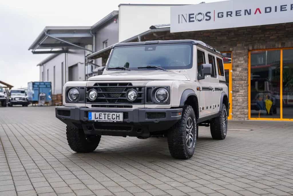 INEOS Grenadier 3.0L Turbo-Benziner 1924 null-photo-0