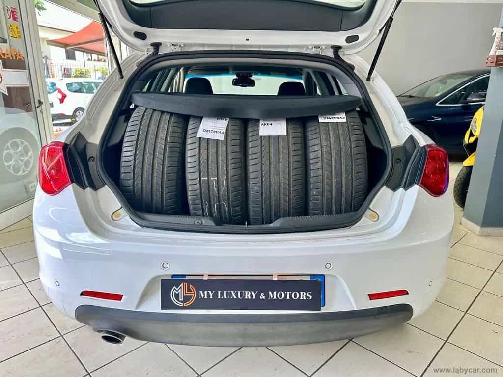 Alfa Romeo Giulietta ALFA ROMEO Giulietta 1.6 JTDm 120 CV Business UN 03/2019-photo-13