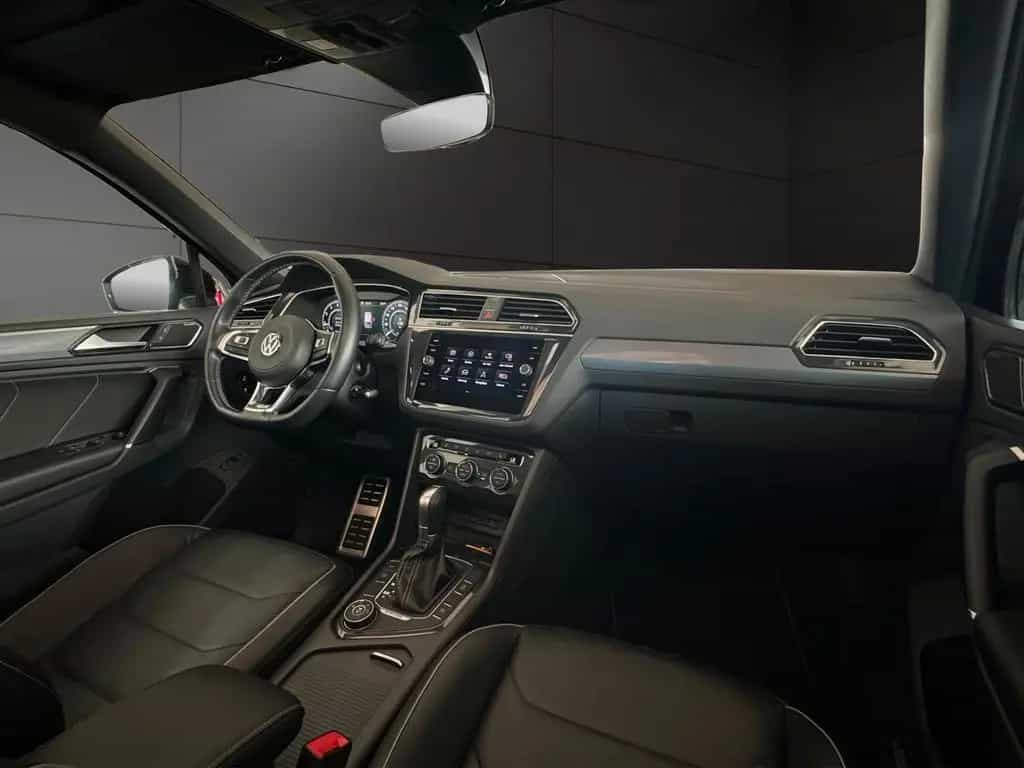 Volkswagen Tiguan Highline 4M R-LINE°PANO°MEMORY°360KAMERA 06/2018-photo-17