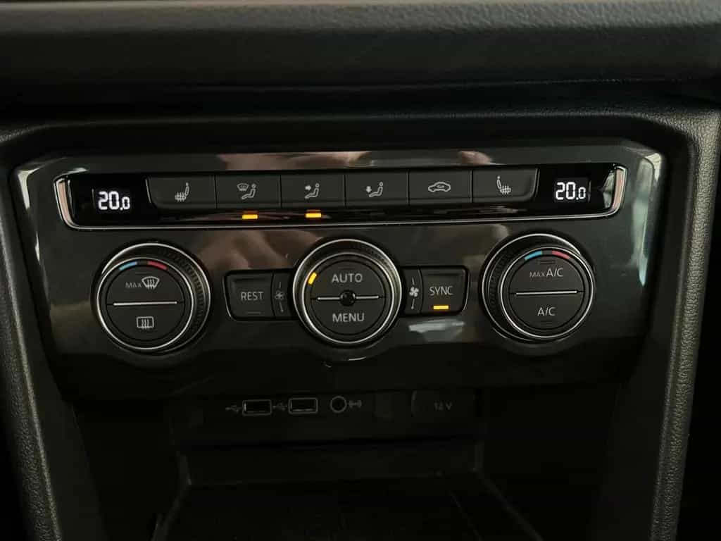 Volkswagen Tiguan Highline 4M R-LINE°PANO°MEMORY°360KAMERA 06/2018-photo-19