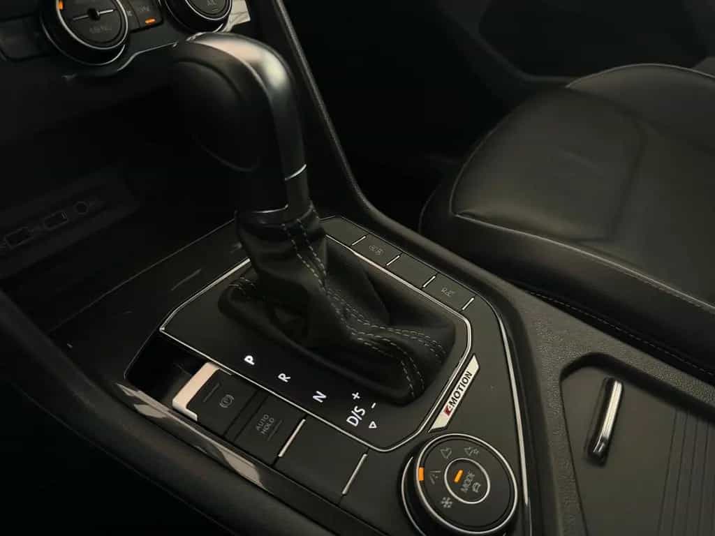 Volkswagen Tiguan Highline 4M R-LINE°PANO°MEMORY°360KAMERA 06/2018-photo-20
