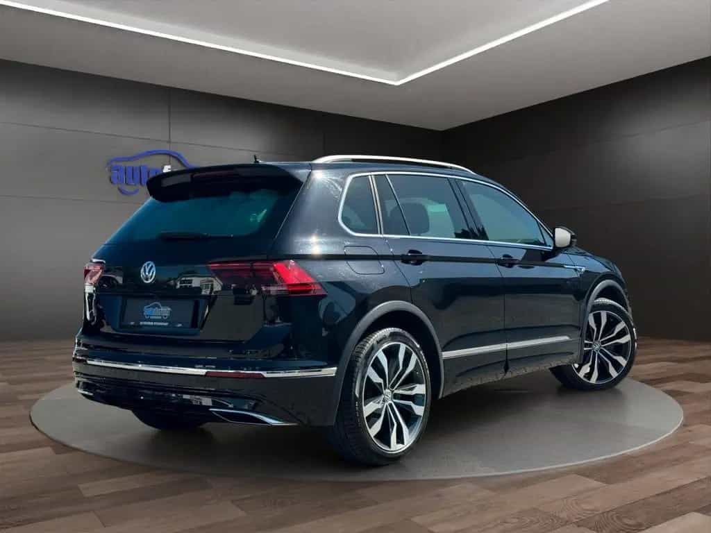 Volkswagen Tiguan Highline 4M R-LINE°PANO°MEMORY°360KAMERA 06/2018-photo-3