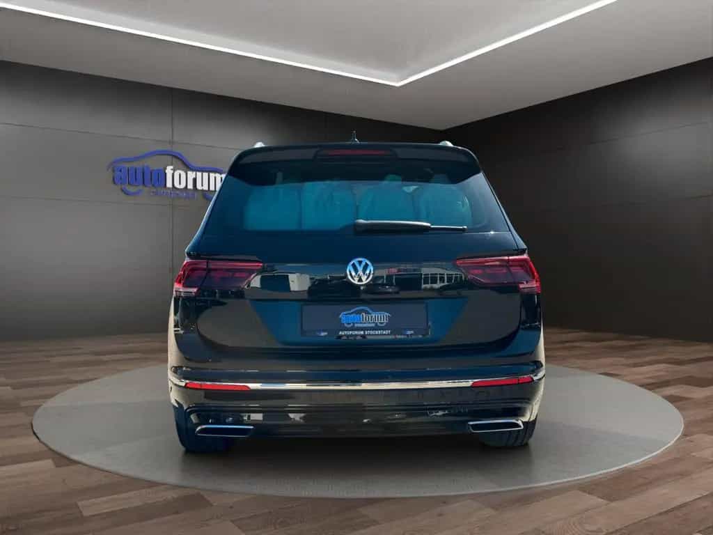 Volkswagen Tiguan Highline 4M R-LINE°PANO°MEMORY°360KAMERA 06/2018-photo-4