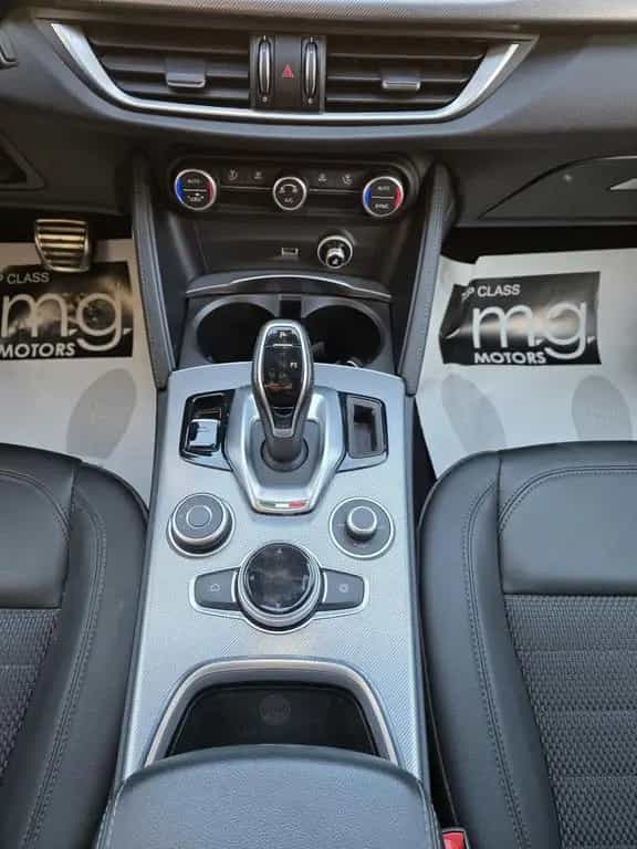 Alfa Romeo Stelvio 2.2 Turbodiesel 190 CV AT8 Q4 06/2022-photo-4