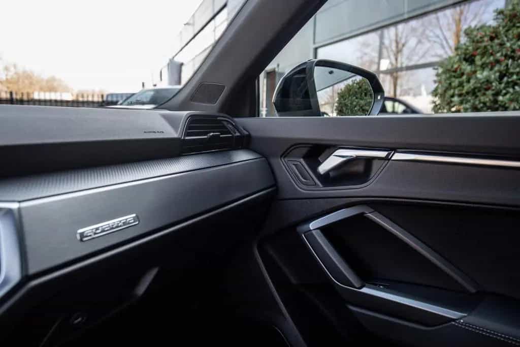 Audi Q3 Sportback 40 TFSI quattro S-Line,PANOR,ACC ,B 12/2020-photo-14