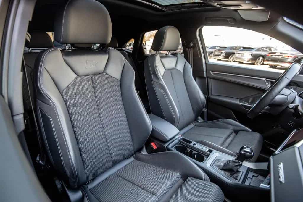 Audi Q3 Sportback 40 TFSI quattro S-Line,PANOR,ACC ,B 12/2020-photo-16