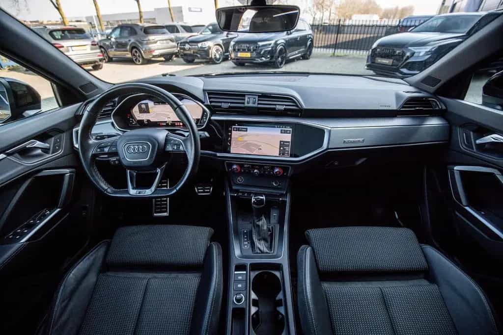 Audi Q3 Sportback 40 TFSI quattro S-Line,PANOR,ACC ,B 12/2020-photo-18